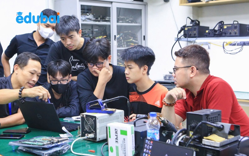 Với sự hướng dẫn của một người thầy, thời gian để bạn đạt mục tiêu sự nghiệp nhanh hơn từ 30% -  50%