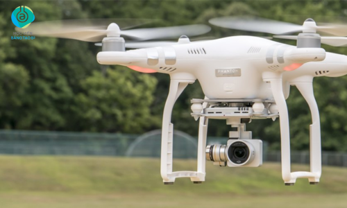 Tìm hiểu về Drone - thiết bị bay thông minh không người lái